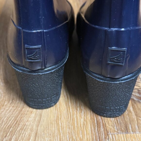 Sperry Women’s Navy Waterproof Rain Boots (2” Heel)(Size: 6M) EUC - Picture 5 of 16